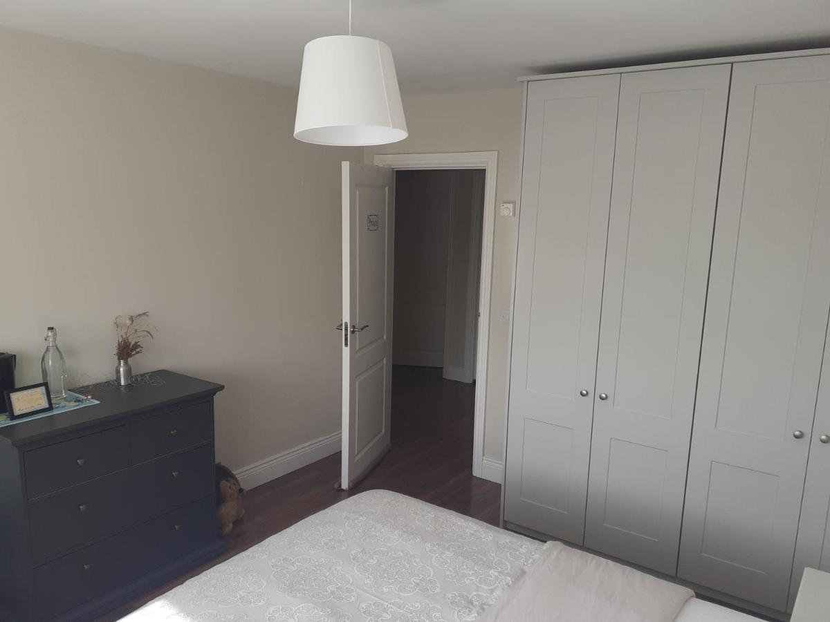 Ensuite At The Foot Of Dublin Mountains Eksteriør billede